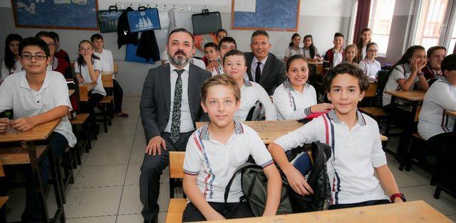 Başkan Ercan’dan okul ziyaretleri