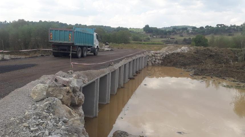 Manisa&rsquo;da k&ouml;pr&uuml;ler b&uuml;y&uuml;kşehirle kuruluyor