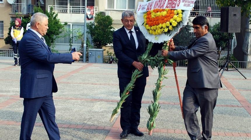Salihli&rsquo;de Muhtarlar G&uuml;n&uuml; kutlandı
