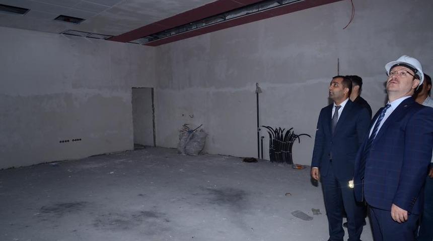 Vali &Uuml;nl&uuml; 112 Acil &Ccedil;ağrı Merkezini İnceledi