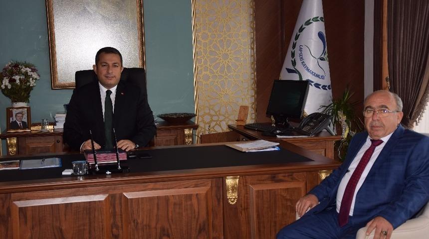 Lapseki’de 19 Ekim ‘Muhtarlar Günü’ kutlamaları