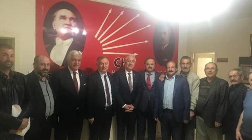 CHP İstanbul Milletvekili Zeybek "Bayburt i&ccedil;in yapılması gereken ne varsa elimizi taşın altına koyarız&rdquo;