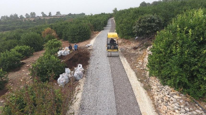 T&ouml;m&uuml;k&rsquo;te asfalt &ccedil;alışmaları s&uuml;r&uuml;yor