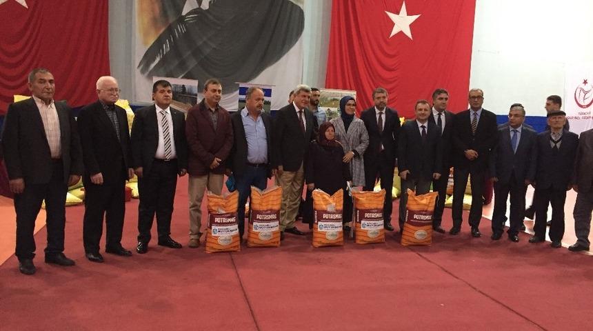 Kocaeli&rsquo;de 2 bin &ccedil;ift&ccedil;iye 900 ton g&uuml;bre desteği