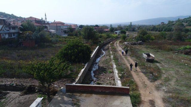 Güneşli’de dere taşkın riski ortadan kaldırıldı