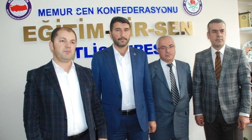 Eğitim Bir-Sen&rsquo;den Danıştayın &ldquo;&Ouml;ğrenci Andı&rdquo; kararına tepki