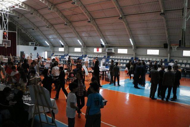 &Ouml;ğrenciler &lsquo;Kodlama ve Robotik&rsquo; Şenliğine yoğun ilgi g&ouml;sterdi 1