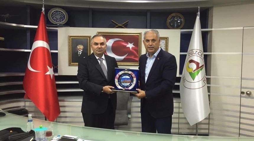 Başkan Yaman, Başkan Ay ile bir araya geldi