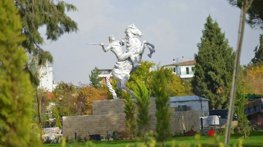 Uşak’ın göz bebeği Kent Park’taki yerini aldı