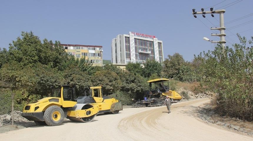 Kulp&rsquo;ta hazır asfalt &ccedil;alışmalarına başlandı