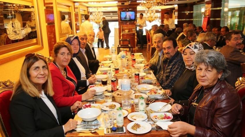 B&uuml;y&uuml;kkılı&ccedil;, Muhtarlar G&uuml;n&uuml;&rsquo;nde, mahalle muhtarları ile bir araya geldi