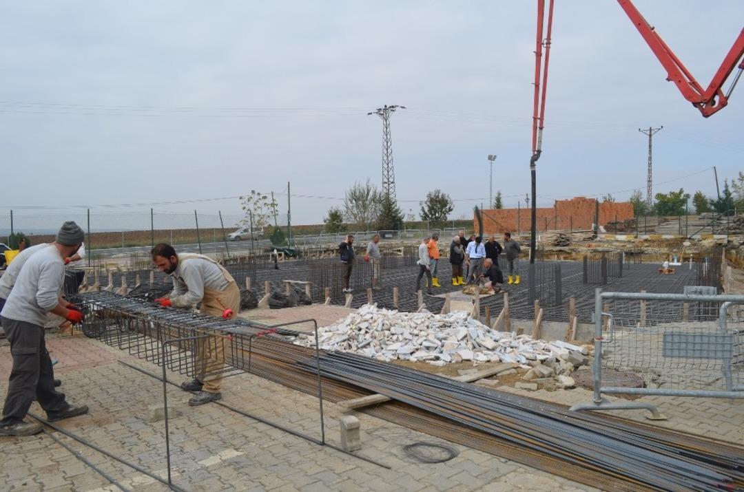 Cezaevleri kamp&uuml;s&uuml;ne yapılacak caminin temeli t&ouml;renle atıldı