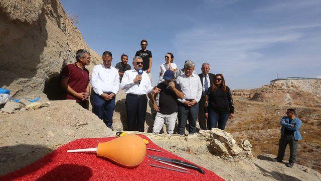 Kayseri de 7,4 milyon yıllık&nbsp;fil kafatası bulundu 1