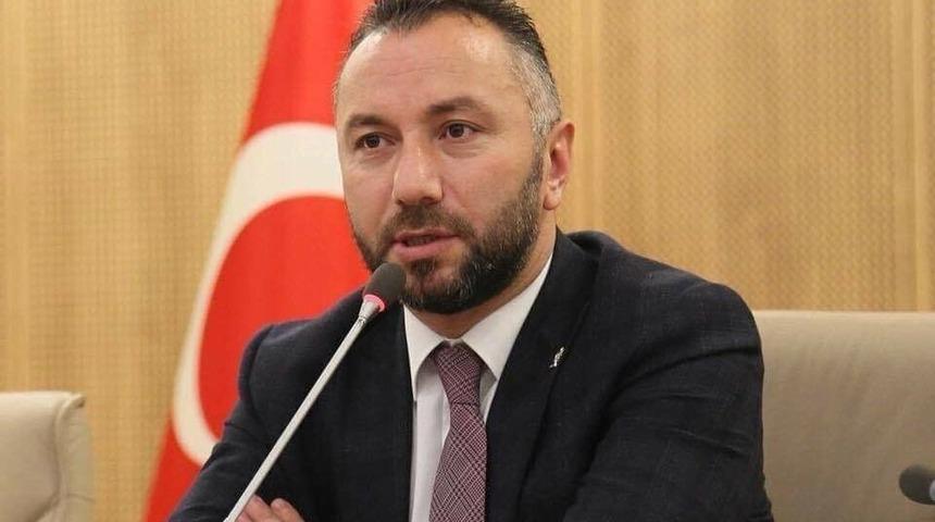 AK Parti Ordu İl Başkanı Uğur &Ccedil;elenk istifa etti