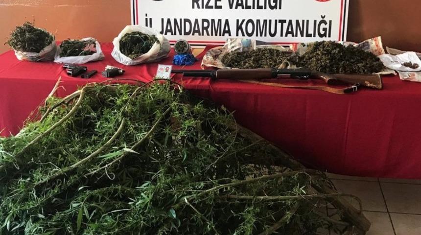 Rize’de kaçakçılara operasyonda 1 gözaltı