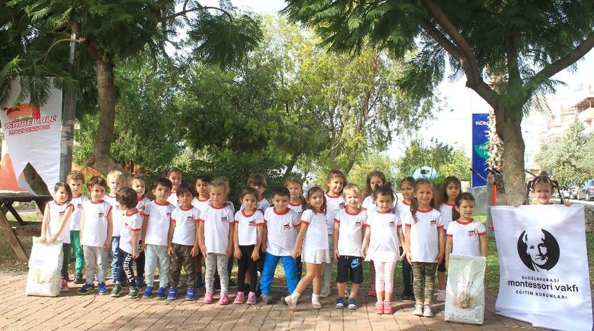 Miniklerden örnek davranış