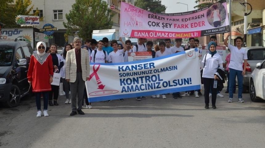 Osmancık&rsquo;ta meme kanserine farkındalık y&uuml;r&uuml;y&uuml;ş&uuml;