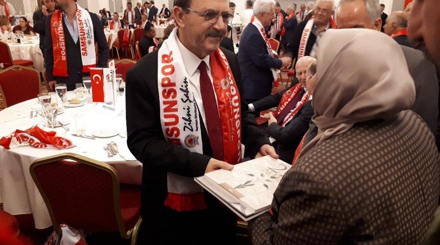 Samsun Büyükşehir Belediye Başkanı Şahin hemşehrileriyle buluştu