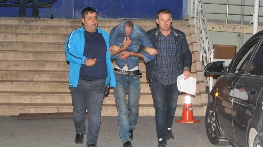 Akü hırsızları yakalandı