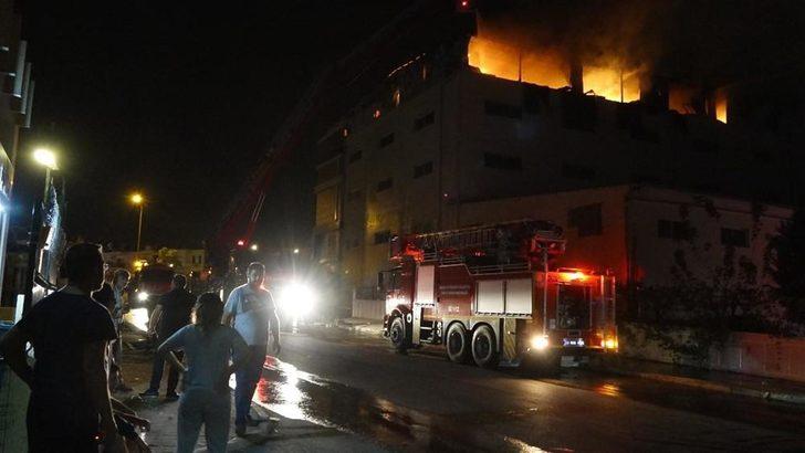 Tekstil atölyesi sabaha karşı kül oldu  G1