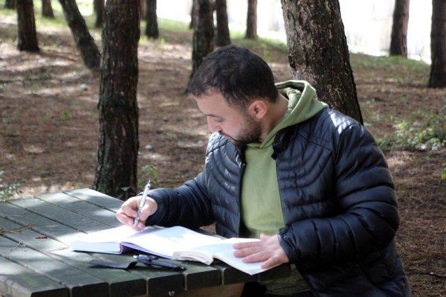 Cezaevinde azmetti, &uuml;niversiteyi kazandı 2