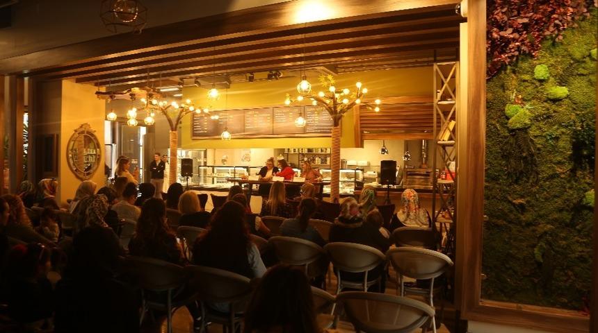 Sapanca’da ‘Anneler Soruyor’ etkinliği düzenlendi