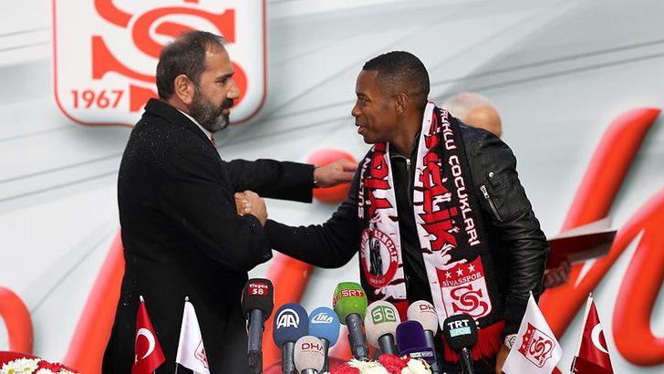 Robinho: VAR'dan hoşlanmıyorum. Attığımız gole sevinemiyoruz G2