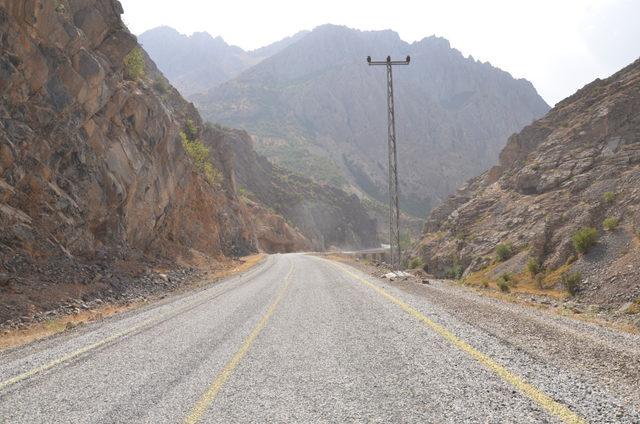 Dağlıca'da yollar asfaltlandı