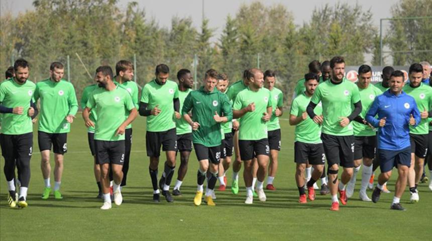 &Ccedil;aykur Rizespor kadrosuna g&uuml;veniyor