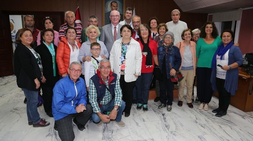 Kazım Kurt&rsquo;a &rsquo;sanata destek&rsquo; teşekk&uuml;r&uuml;