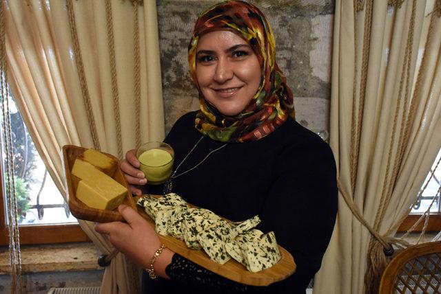 Sivas ta &uuml;retilen madımaklı peynir, otlu peynire rakip oldu 3