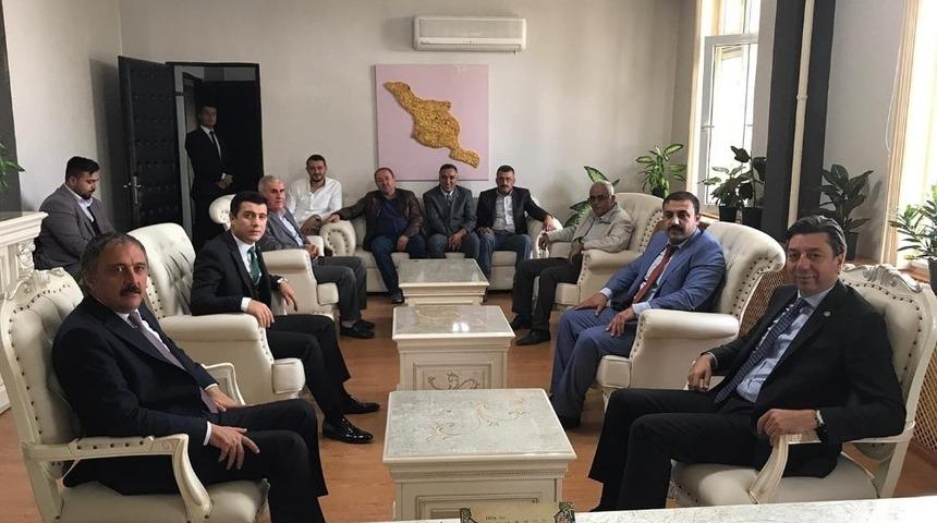 Milletvekili Kendirli, &Ccedil;i&ccedil;ekdağı il&ccedil;esinde incelemelerde bulundu