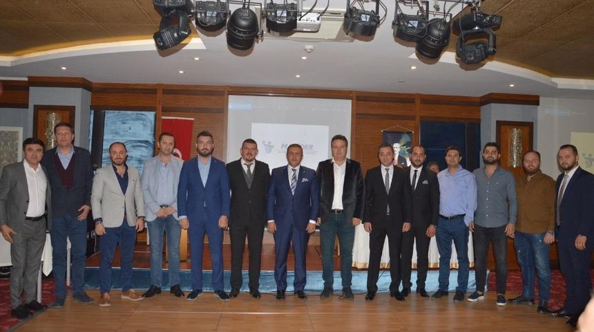 Aloğlu başkanlığı bıraktı