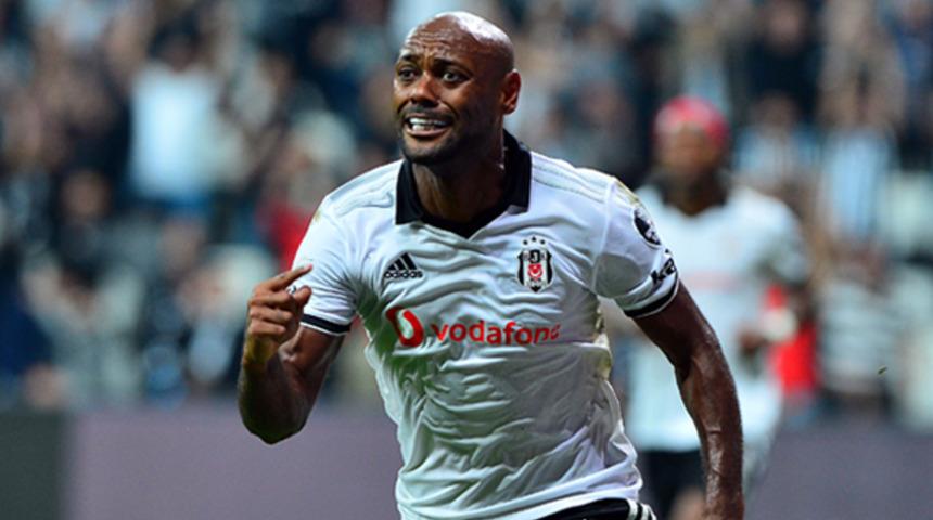 Vagner Love'dan vazgeçmeyen Santos, Beşiktaş'a teklifle gelecek