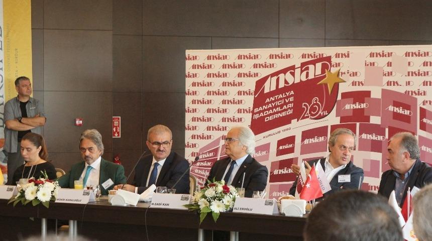 Vali Karaloğlu&rsquo;ndan &lsquo;şehrin yeni bir m&uuml;zeye ihtiyacı var&rsquo; mesajı