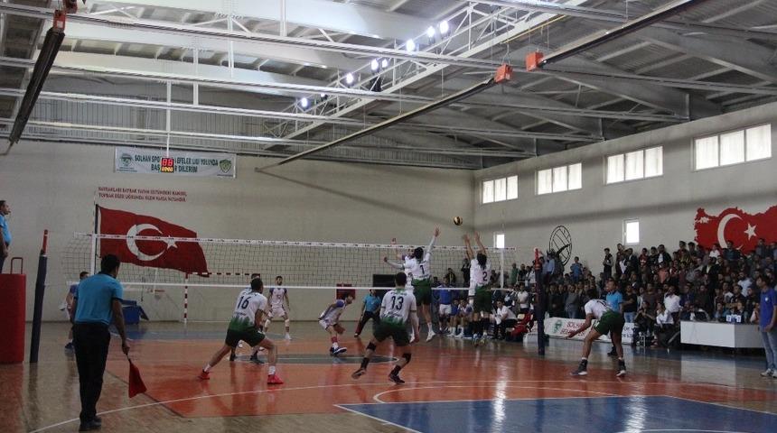 TVF Erkekler 1. Lig: Solhanspor: 3 - Hatay B. Belediye: 1