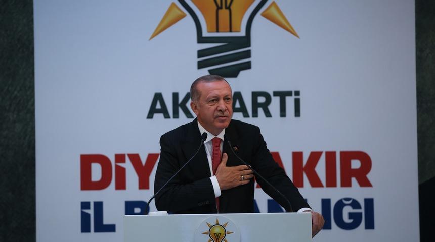 Cumhurbaşkanı Erdoğan'dan Diyarbakır'da öz eleştiri