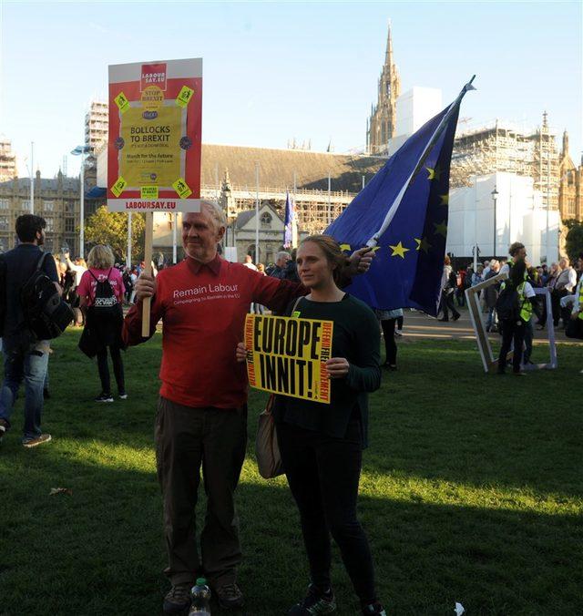 Brexit karşıtları Londra’da miting düzenledi / FOTOĞRAFLAR