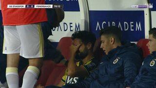 Fenerbahçe'nin yıldızı gözyaşlarını tutamadı!