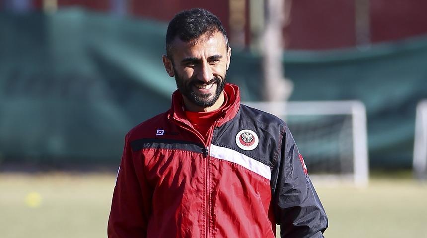 &Ouml;ZEL | Sel&ccedil;uk Şahin: Gen&ccedil;lerbirliği'nin yeri her daim S&uuml;per Lig olmalı
