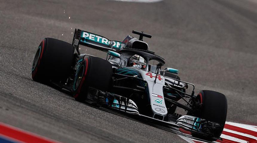ABD'de pole pozisyonu Hamilton'ın
