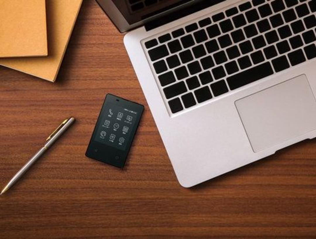 Japonlar d&uuml;nyanın en ince telefonunu &uuml;retti