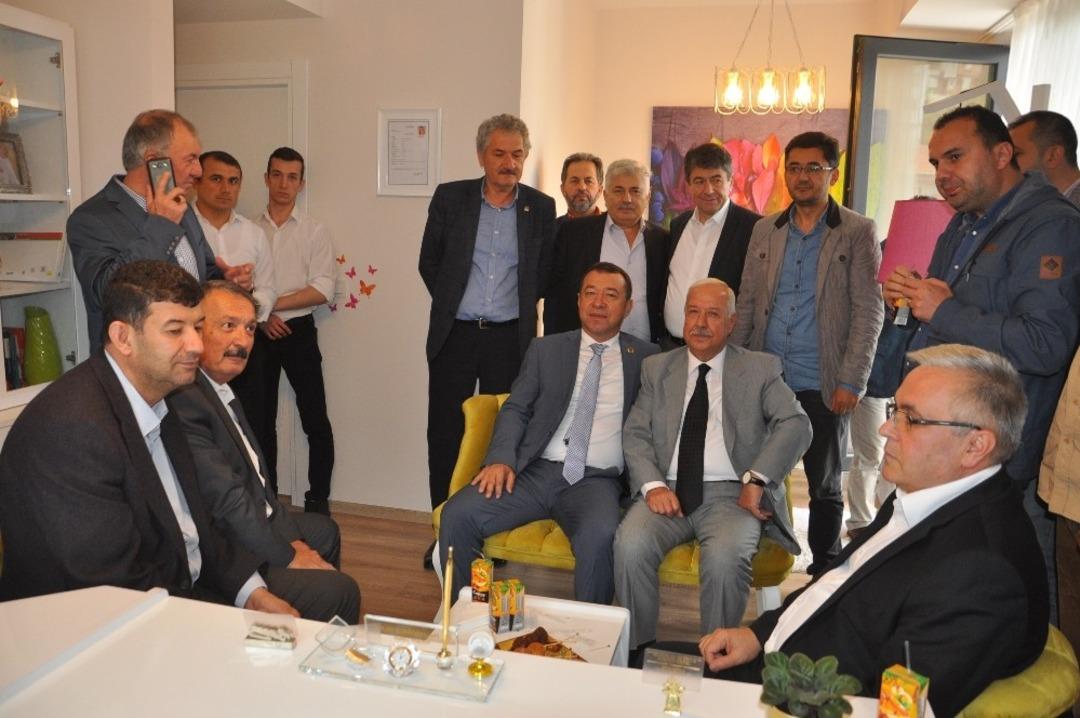 Yılmaz ve &Ouml;ks&uuml;z&rsquo;&uuml;n muayenehanesi hizmete girdi