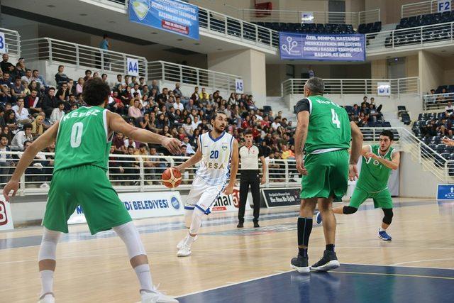 Denizli Basket hazırlık maçında Kepez Belediyespor’u mağlup etti