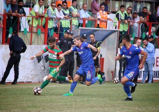 TFF 2. Lig: Amed Sportif Faaliyetler: 1 - Gümüşhanespor: 4