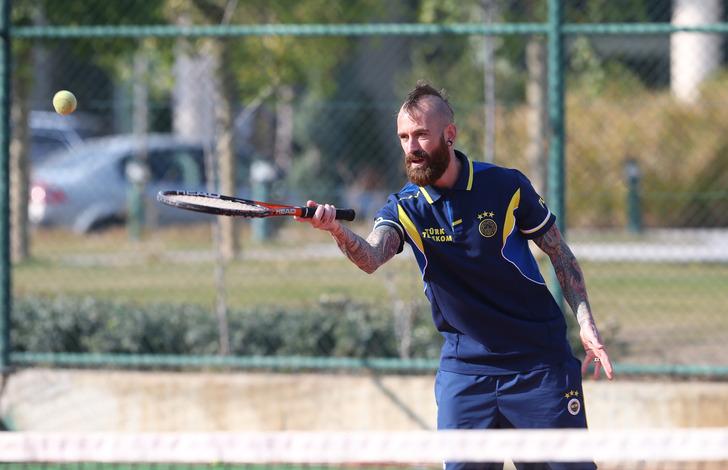 Lukas Podolski Gornik Zabrze'ye tranfser olup kebap dükkanı açacak G3