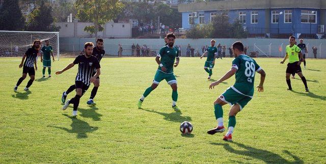 Manisa derbisinde kazanan Somaspor oldu