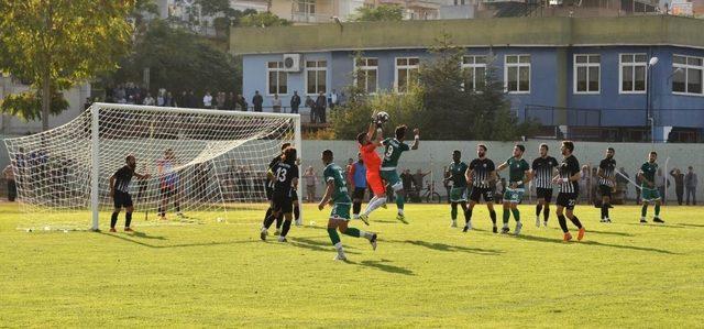 Manisa derbisinde kazanan Somaspor oldu