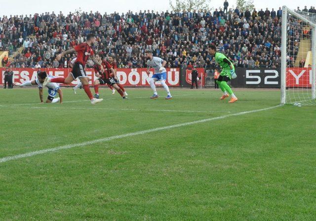 TFF 2. Lig, UTAŞ Uşakspor:1 - Ankara Demirspor:0