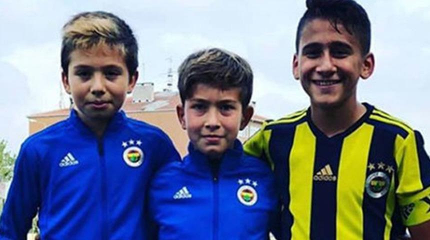 R&uuml;şt&uuml; Re&ccedil;ber'in oğlu Burak Re&ccedil;ber, Galatasaray'dan Fenerbah&ccedil;e'ye transfer oldu